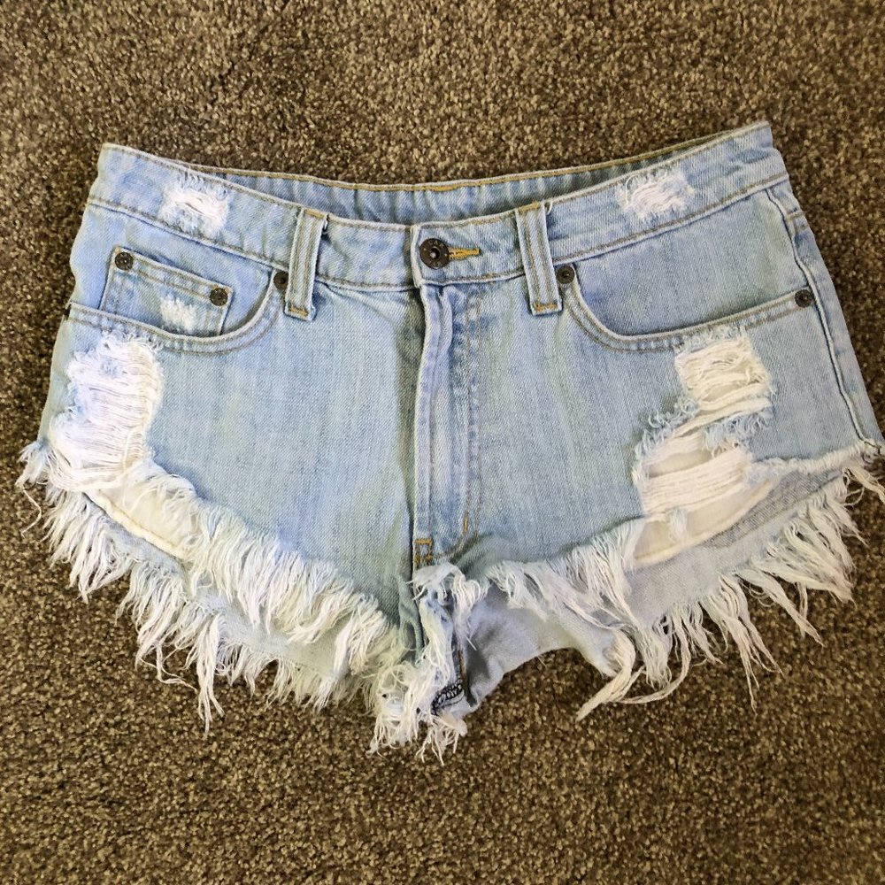 Carmar distressed shorts